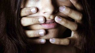 Horror. Cztery lata więził kobietę w komórce pod Głogowem, katował i gwałcił różnymi przedmiotami