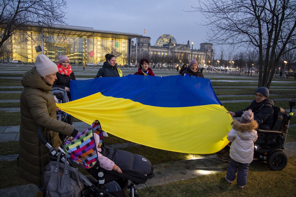 Українці масово виїжджають з Польщі до Німеччини