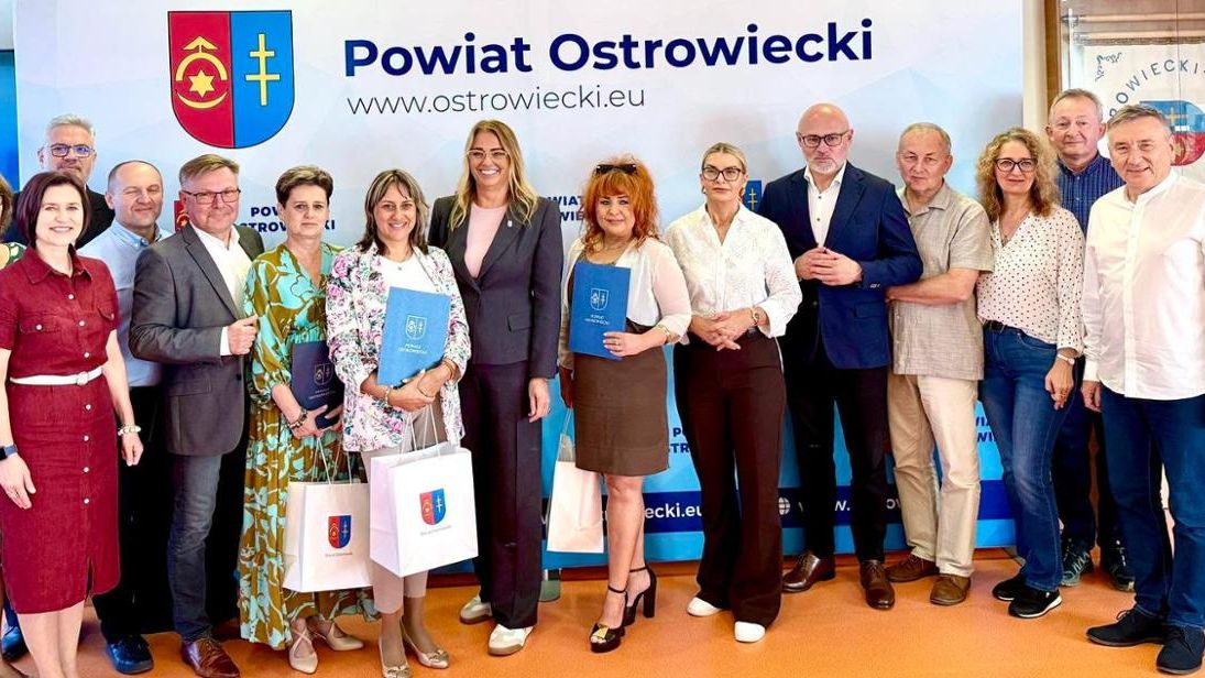 Dyrektorzy powiatowych placówek na kolejny rok