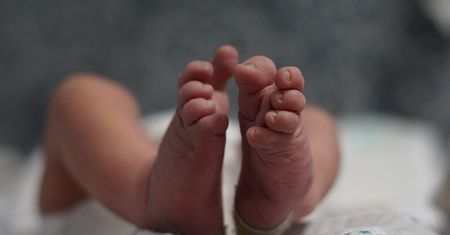 13-latka urodziła na wycieczce szkolnej. Poród w toalecie