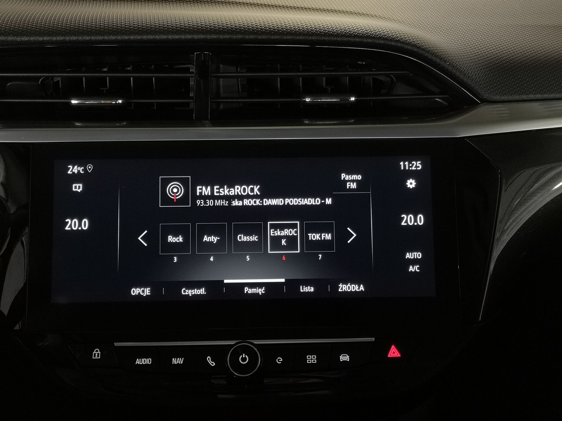 Krótki test Opel Corsa-e: Wydajny napęd elektryczny do miasta 9