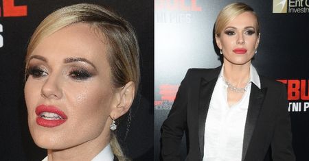 Elegancka Doda W GARNITURZE pręży się na premierze "Pitbulla". Stylowa? (ZDJĘCIA)