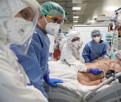 Polacy umierają na COVID-19. To starość czy zapaść?