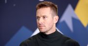 Armie Hammer oskarżony o gwałty zaszył się w tropikach. Nie chcą go w żadnym filmie