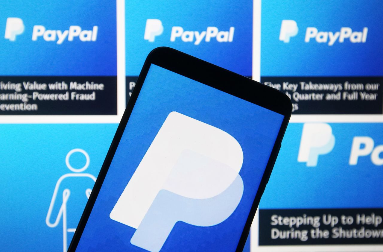 Przestępcy podszywają się pod PayPal /fot. GettyImages