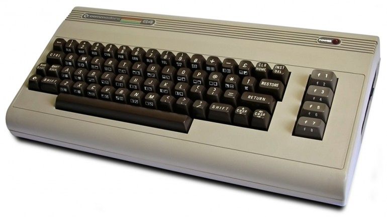 PC64 na święta, czyli powrót Commodore 64 godny XXI wieku 2