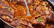 Najlepsze na obiad dla całej rodziny. Mięso mięciutkie i delikatne, a sos pełen smaku i aromatu