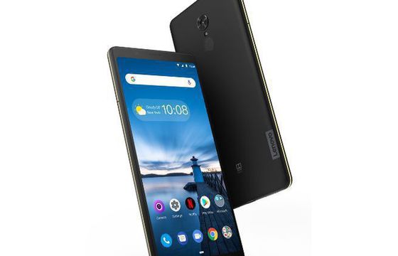 Lenovo na MWC 2019: tablet i smartfon w jednym Tab V7 od 249 euro (wideo)