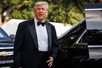 15 tys. chętnych na "złotą kartę" Trumpa. Lawina zgłoszeń po uruchomieniu zapisów