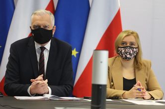 Mniej klientów i więcej dezynfekcji. Oto kulisy spotkania rządu z branżą meblarską