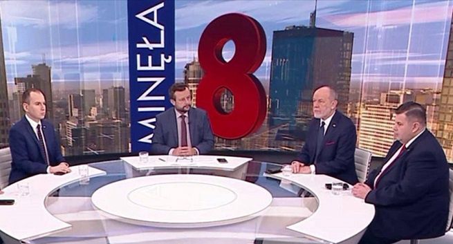„Minęła 8” i „Minęła 9” straciły widzów w TVP Info, ale zwiększyły udziały stacji