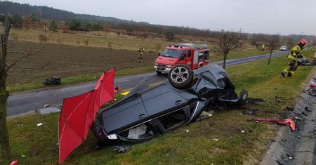 Sara zginęła, jadąc z synkiem. Ludzie mówią o przeklętym miejscu