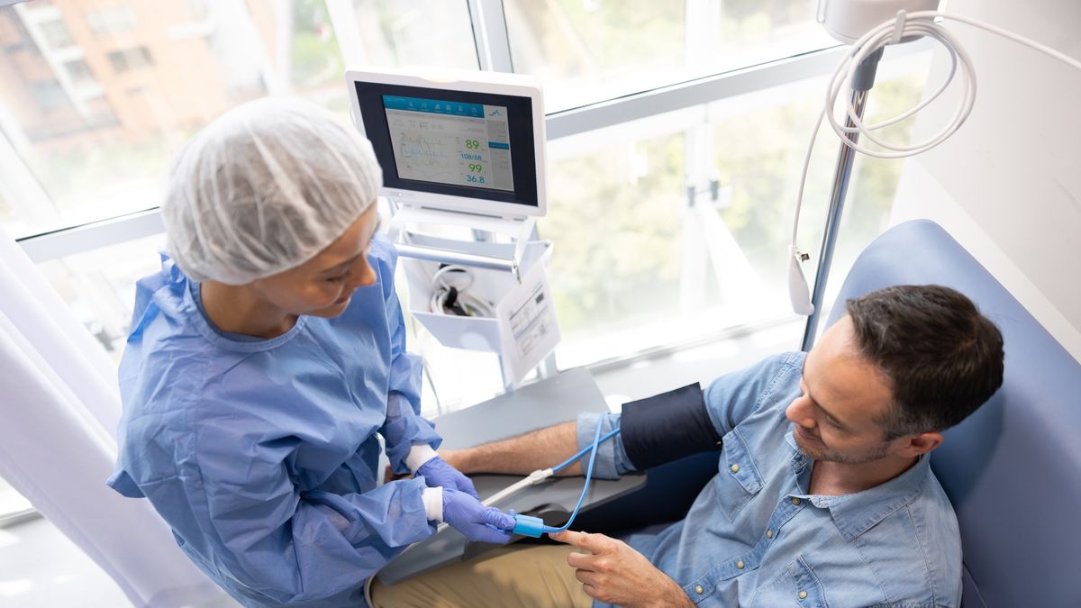 hemioterapia plus immunoterapia przed operacją