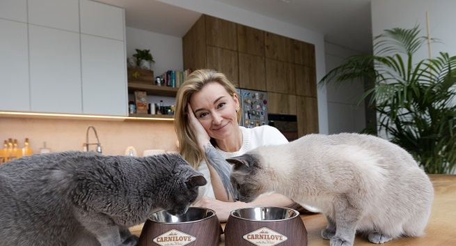 Martyna Wojciechowska i jej koty ambasadorami marki Carnilove