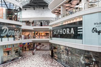 Retail Institute: Obroty najemców centrów handlowych spadły o 25,3% r/r w I-IX