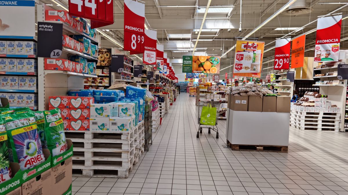 Czy 12 lutego to niedziela handlowa?