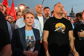 Marta i Karol Nawroccy pojawili się na koncercie TVP "Warszawa śpiewa (nie)zakazane piosenki" (ZDJĘCIA)