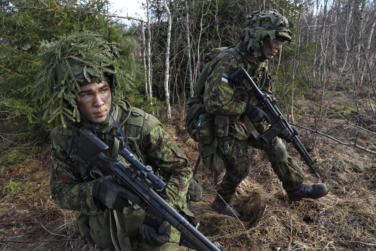 Estonia przesuwa wojska pod granicę z Rosją. Nowa doktryna obronna