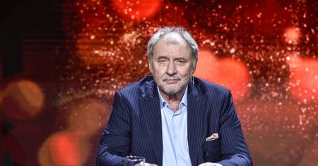 Odmieniony Andrzej Grabowski z nową partnerką. Zostali przyłapani w Sopocie