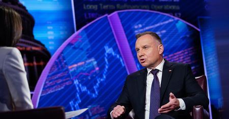 Prezydent przyszykował listę. Oto zapyta komitety wyborcze