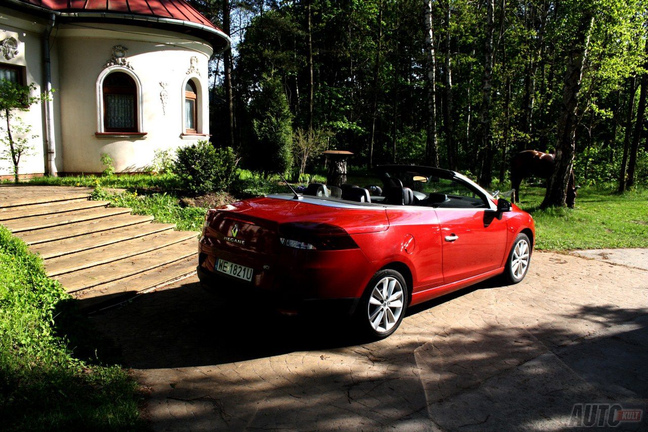 Renault Megane CC (2011)
