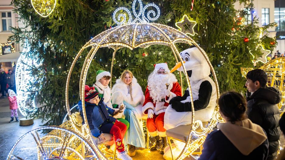 W Kujawsko-Pomorskiem nie brakuje imprez przedświątecznych. Jarmarki bożonarodzeniowe są organizowane w głównych miastach oraz mniejszych miejscowościach. Zobaczcie w galerii gdzie i kiedy warto być