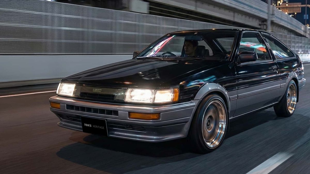 Tom's Heritage Toyota Corolla Levin AE86