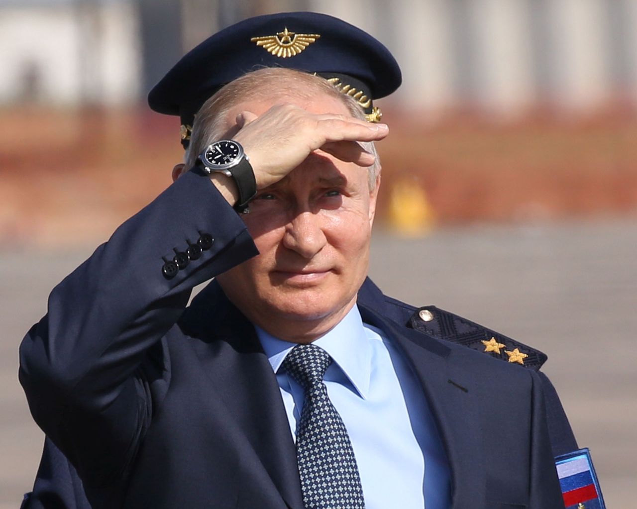 "Zatonął niezatapialny". W Rosji lecą głowy "wrogów ojczyzny"