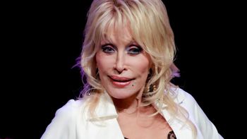 Świat zaniepokojony stanem zdrowia Dolly Parton. Menedżer i siostra zabrali głos