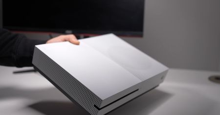 Xbox tylko z zewnątrz. W środku kryje się komputer PC