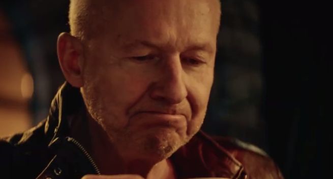 Bogusław Linda jako motocyklista reklamuje kawę Mokate (wideo)