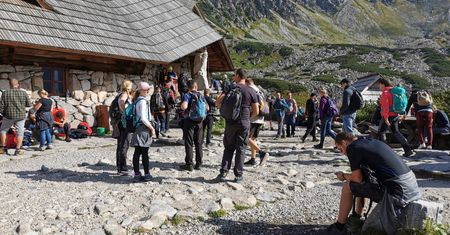 W Tatry tylko z maseczką? W życie wchodzą nowe przepisy