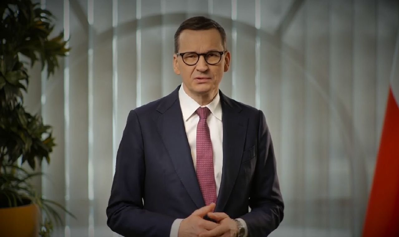 Trzęsienie po materiale o Janie Pawle II. Premier nie odpuszcza, jest spot