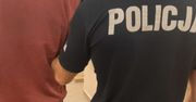 Pisz: Po alkoholu i narkotykach atakował dziewczynę. Dusił ją zwiniętą bluzą i dociskał do łóżka