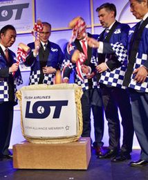 LOT wylądował w Japonii. Otwarto połączenie, na które czekano 20 lat