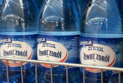 Firma Żywiec Zdrój: obce substancje wykryto tylko w jednej butelce wody