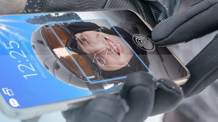 #wSkrócie: smartfon z ekranem skanującym odciski palców, nowa oferta Playa i smartwatch Emporio Armani 1