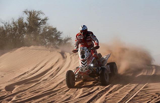 Rafał Sonik awansował na pozycję wicelidera Rajdu Dakar