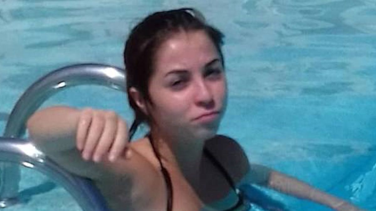 Simona Cavallaro została rozszarpana przez bezpańskie psy. Na wszystko patrzył jej partner 