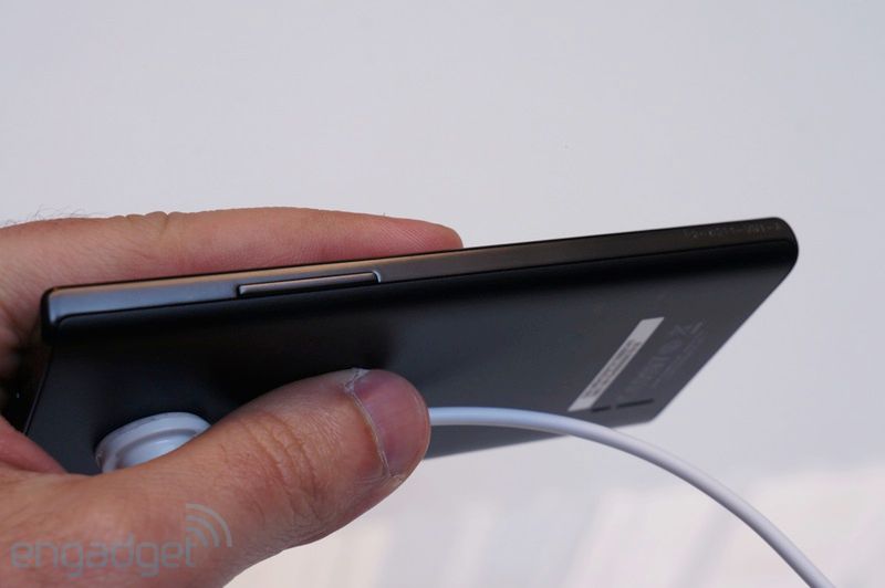 Huawei Ascend P2 - to może być naprawdę udany smartfon... 3