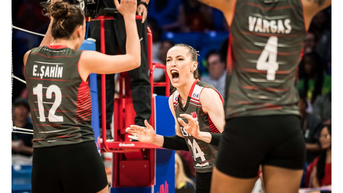 Zdjęcie okładkowe artykułu: Materiały prasowe / FIVB / Na zdjęciu: reprezentacja Turcji kobiet