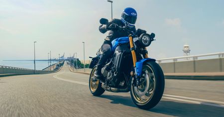 Nowa Yamaha XSR900 wjeżdża na rynek. Nowości jest sporo