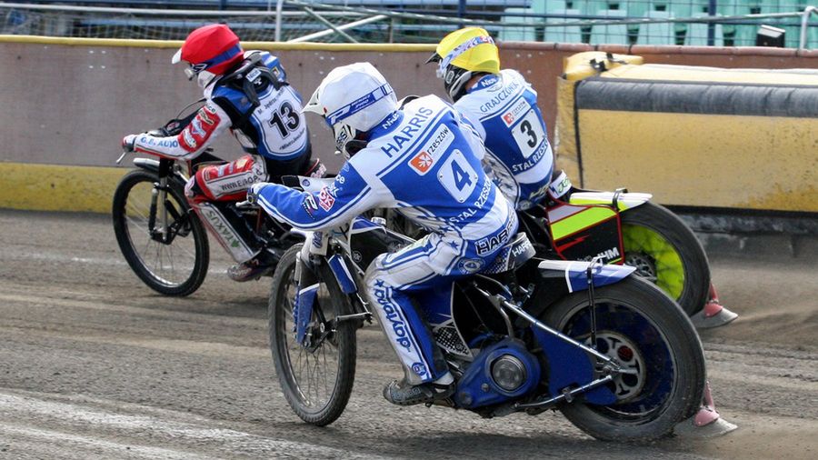 Zdjęcie okładkowe artykułu: WP SportoweFakty / Michał Szmyd / Polonia Bydgoszcz - Stal Rzeszów. Żużlowcy Stali oglądają plecy rywala. Ireneusz Nawrocki ma to zmienić.