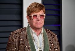 Elton John pozwany przez byłą żonę. Kobieta chciała popełnić samobójstwo podczas ich miesiąca miodowego