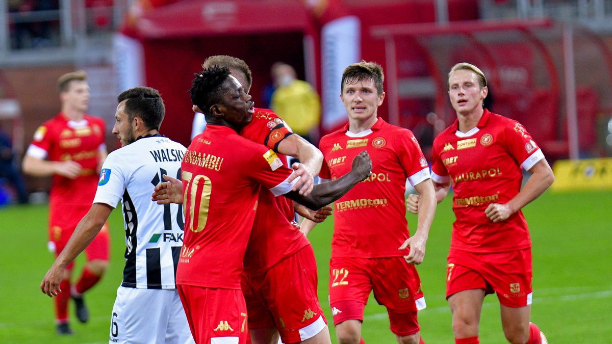 WP SportoweFakty / Paweł Piotrowski / Na zdjęciu: piłkarze Widzewa Łódź