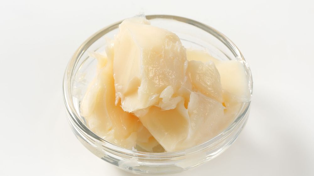 Tłuszcz do pieczenia przemysłowy zawierający smalec i olej roślinny