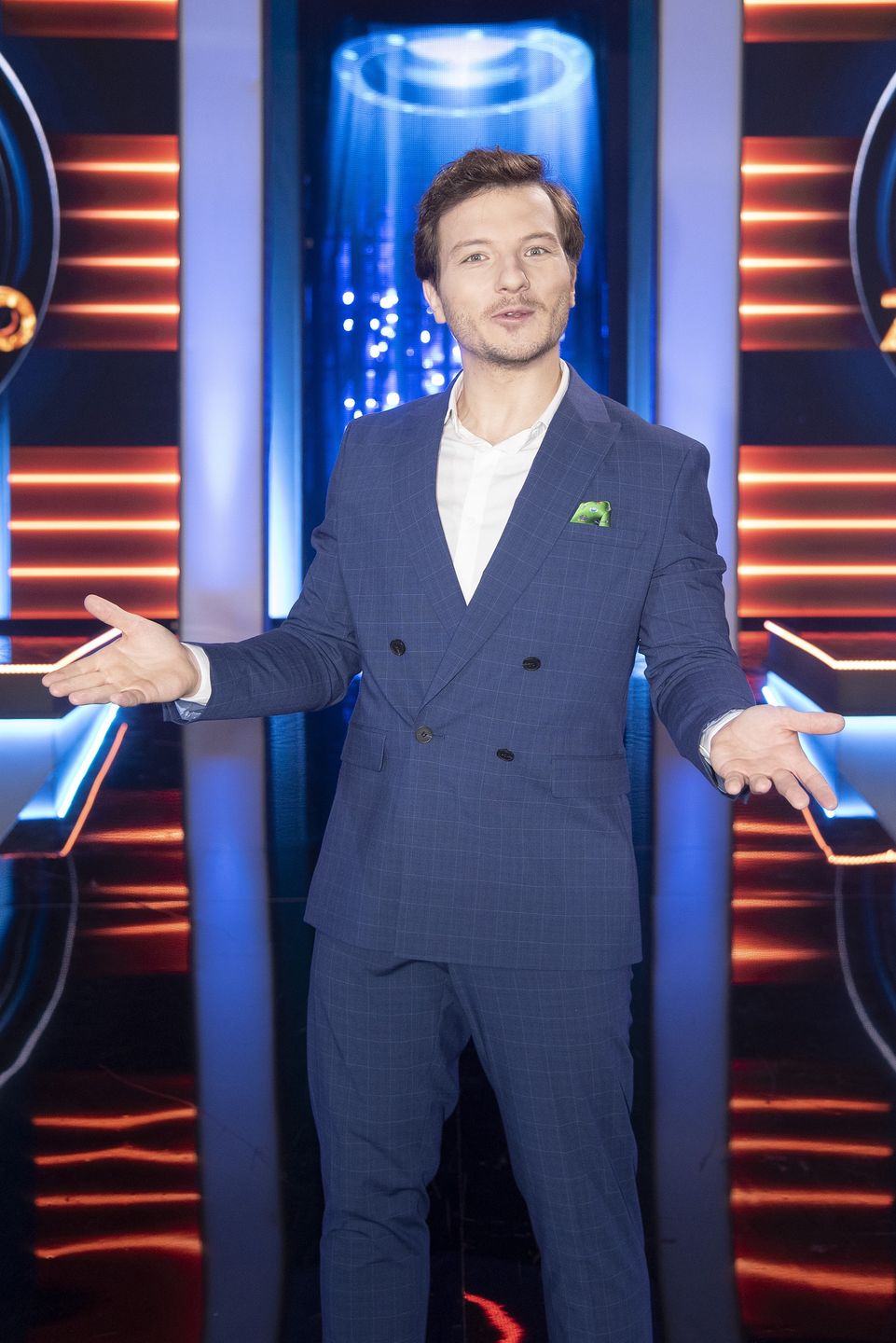 MACIEJ ZAWADA