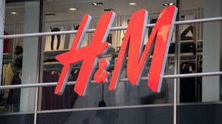 H&M obniża ceny. 195 zł zamiast 495 zł za kurtkę