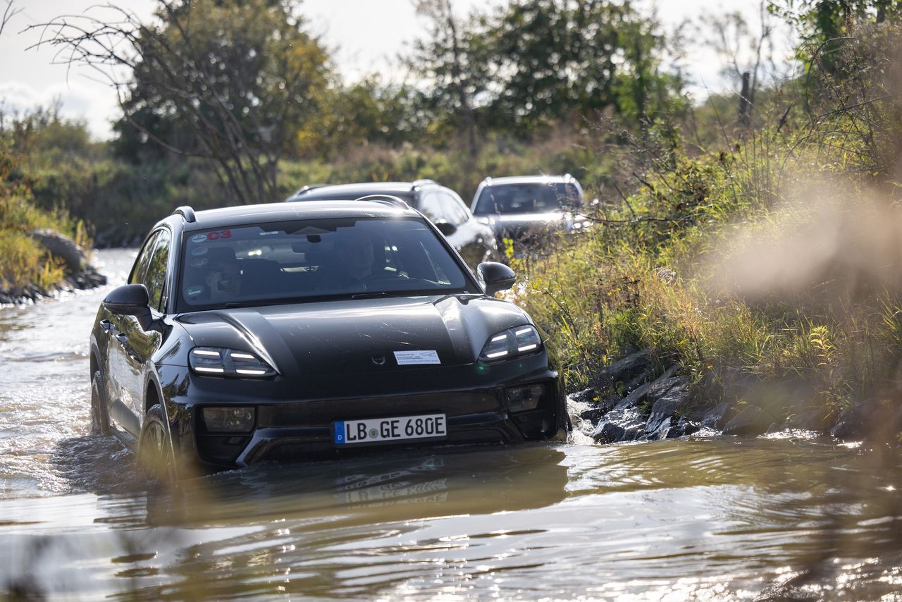 Nowe Porsche Macan z prawego fotela. To kluczowy krok elektryfikacji marki