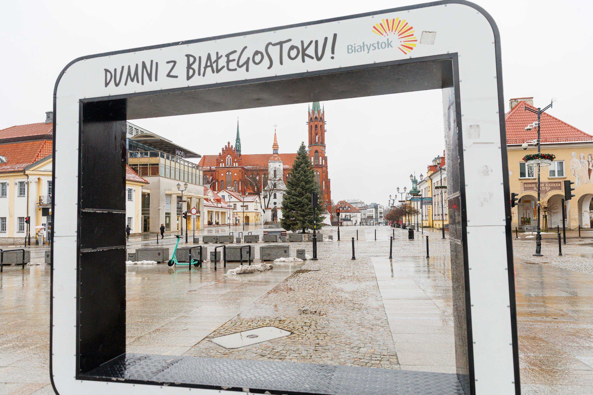Choinka i Białostocki Jarmark Świąteczny w centrum miasta